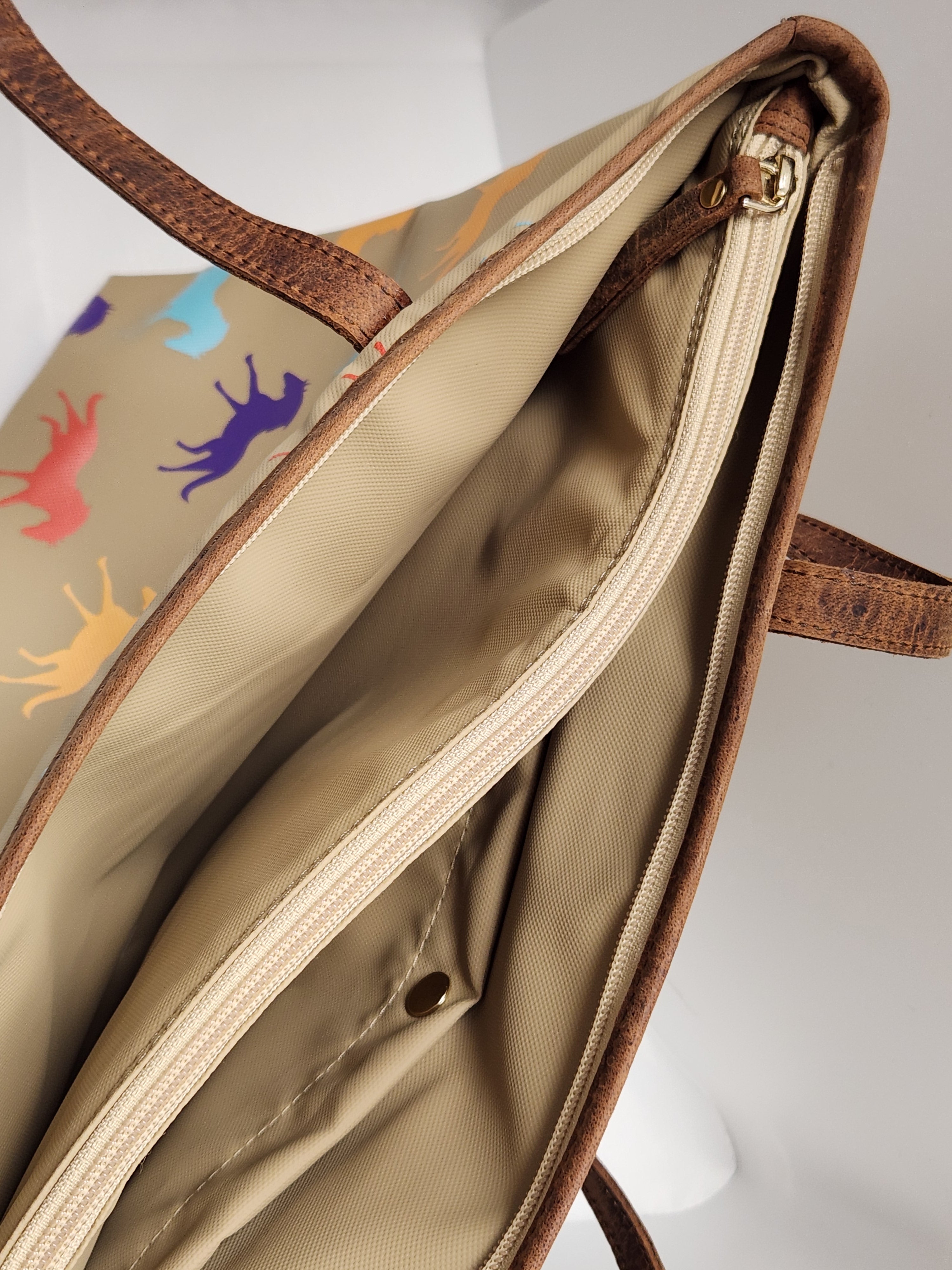 Silhouette Horse Bag - Large