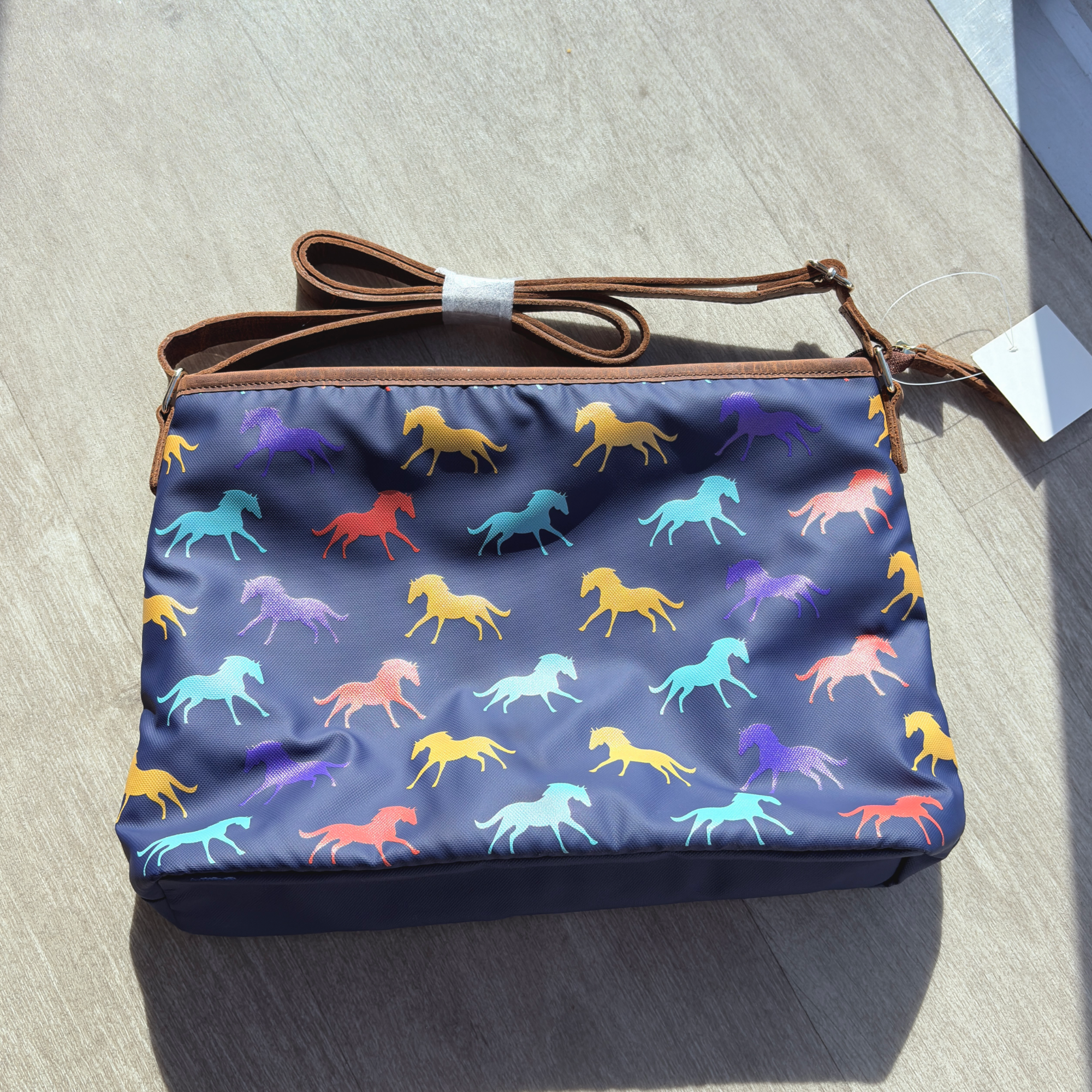 Silhouette Horse Bag - Small FEI Official Store